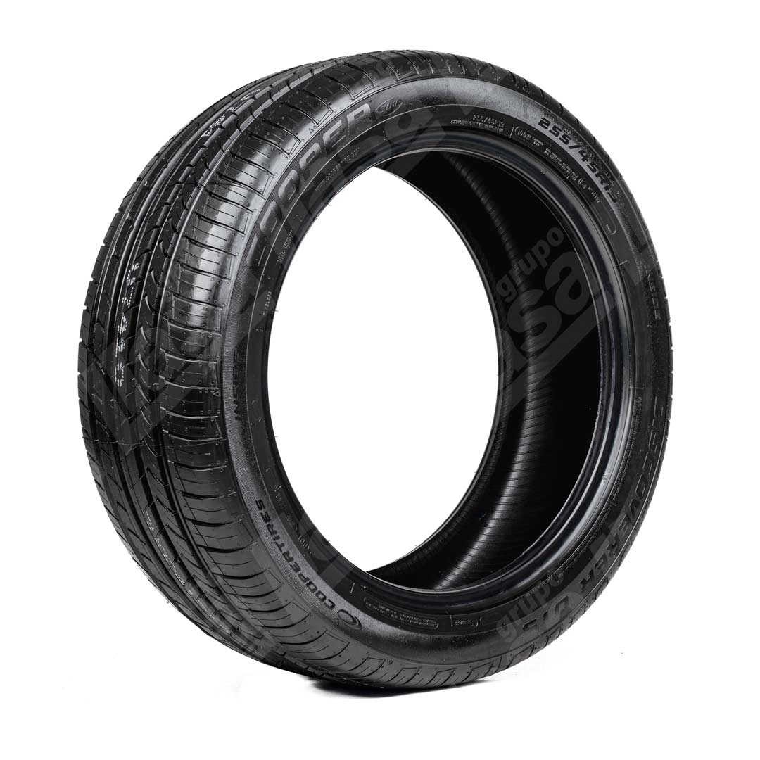 LLANTA COOPER 255/45R19 100W DISCOVERER UTS